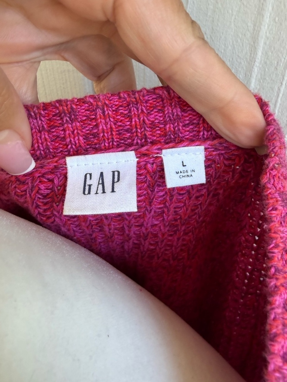 GAP Raspberry Crewneck Sweater - Picture 2 of 4